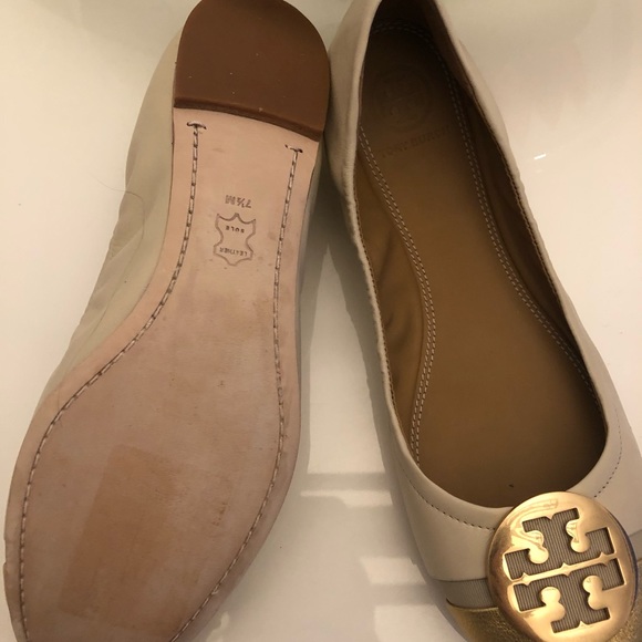 Tory Burch Mini cap-toe ballet flats - Picture 6 of 7